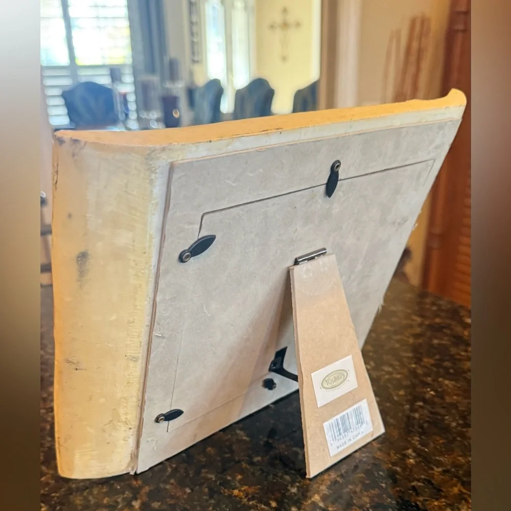Vintage Young's Giraffe Picture Frame